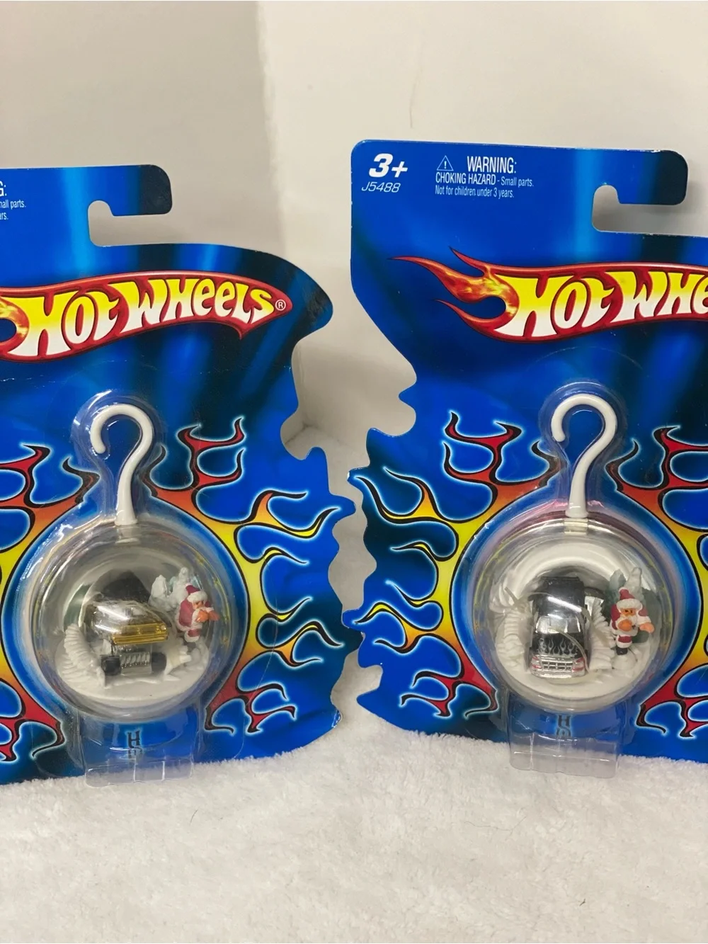Hot Wheels 2005 Happy Holidays Christmas Ornaments Lot of 2 Truck & Car Collect